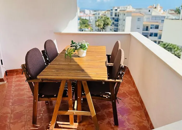 Apartment Montemayor 2br Pool And Garage *