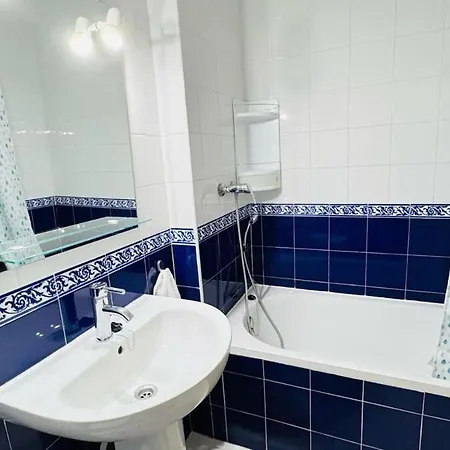 Apartman Montemayor 2br Pool And Garage *