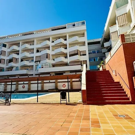 Montemayor 2br Pool And Garage * Estepona